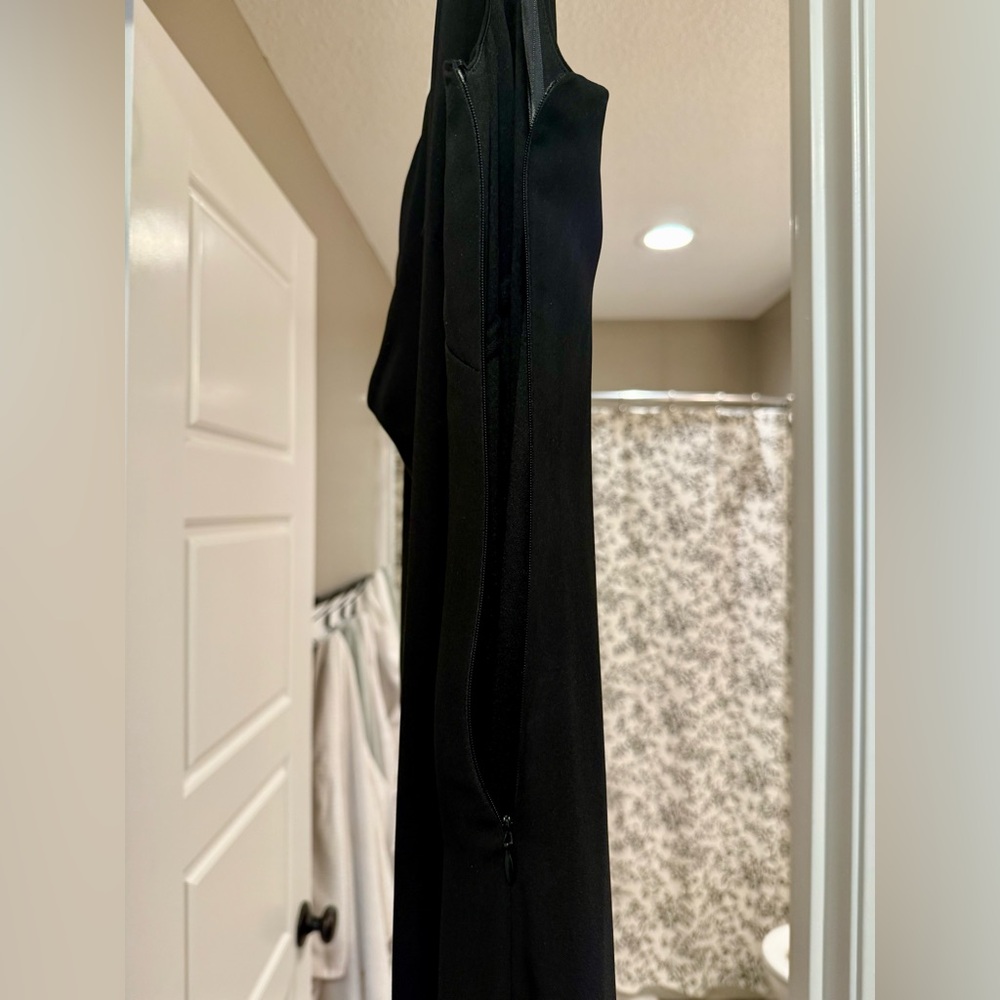 Lauren Ralph Lauren One-Shoulder Black and White Gown Size 4 NWT - Picture 4 of 6